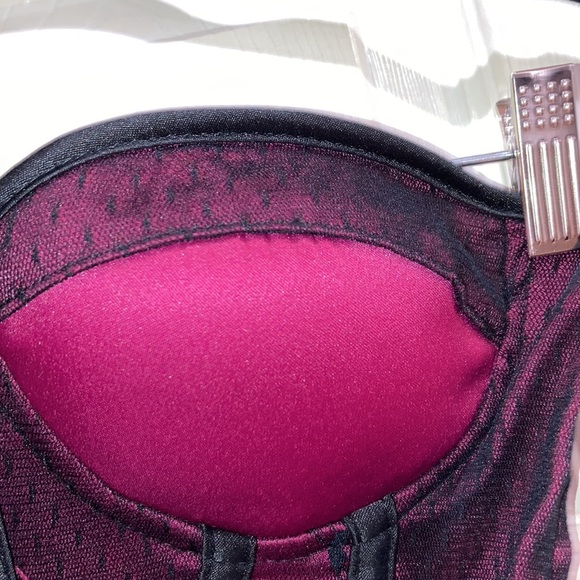 Charlotte Russe burgundy/black lace corset Size S - Picture 3 of 6